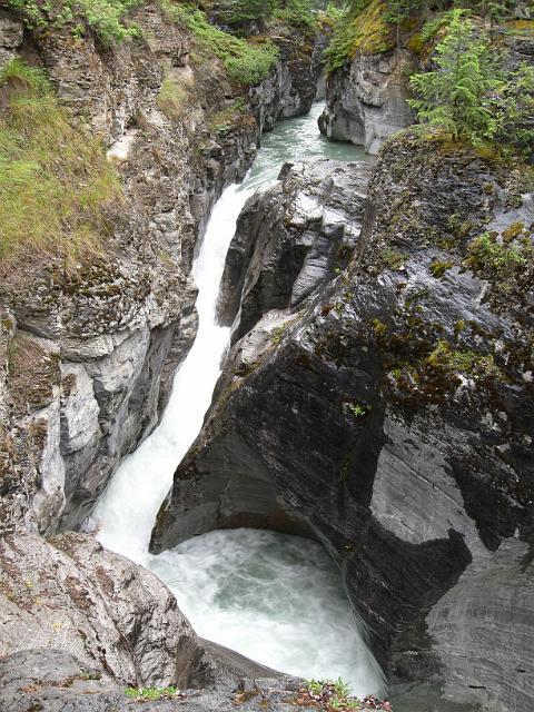 Canadian Rockies-278.JPG - Maligne Canyon
